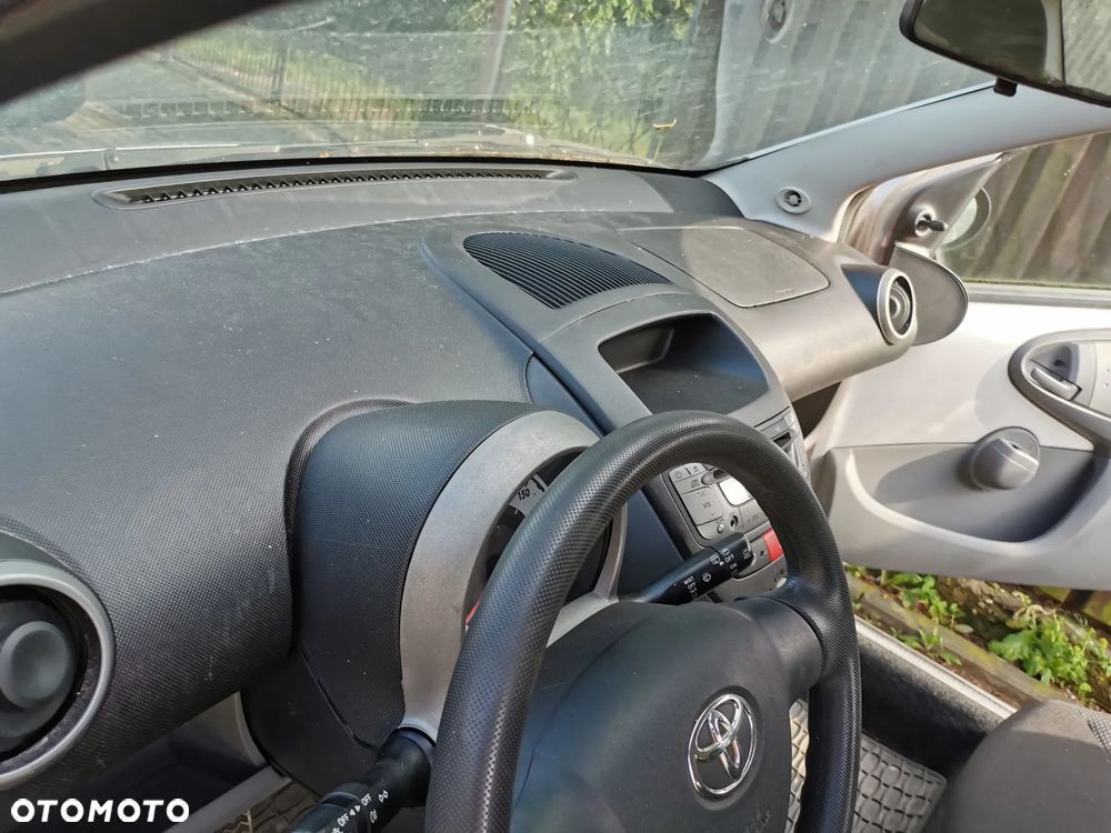 Toyota Aygo 1.0 VVT-i Luna MM A/C - 11