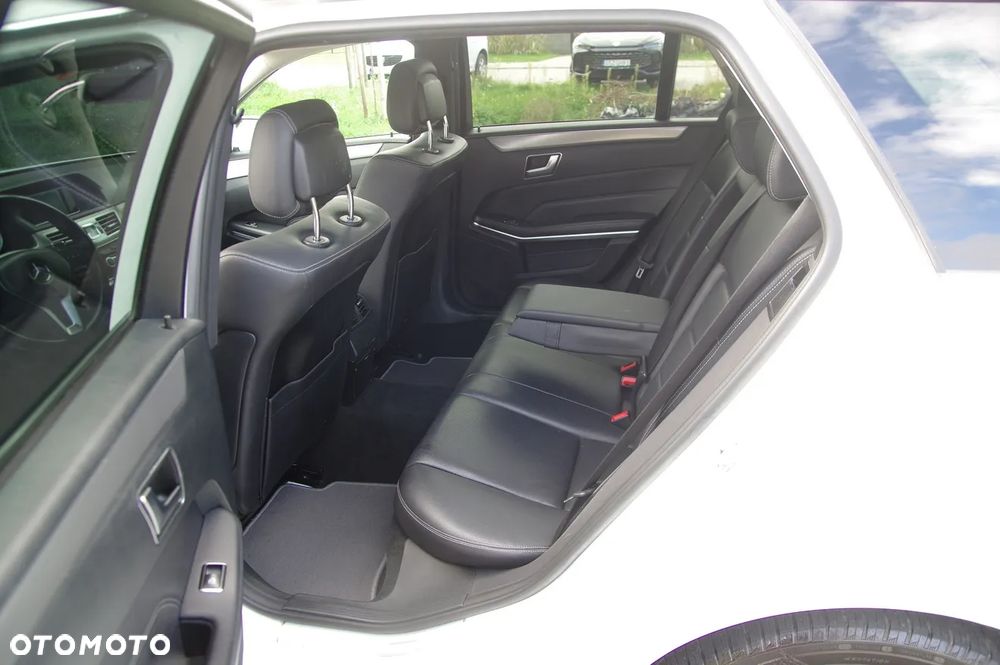 Mercedes-Benz Klasa E 350 BlueTEC 9G-TRONIC Avantgarde - 24