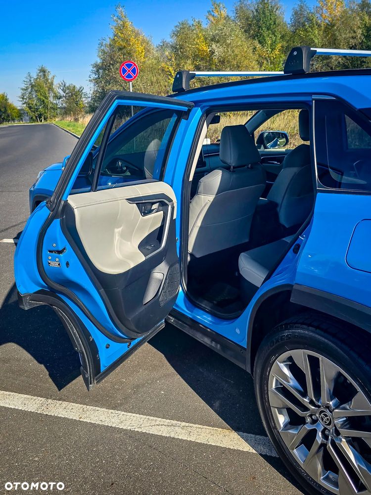 Toyota RAV4 - 20