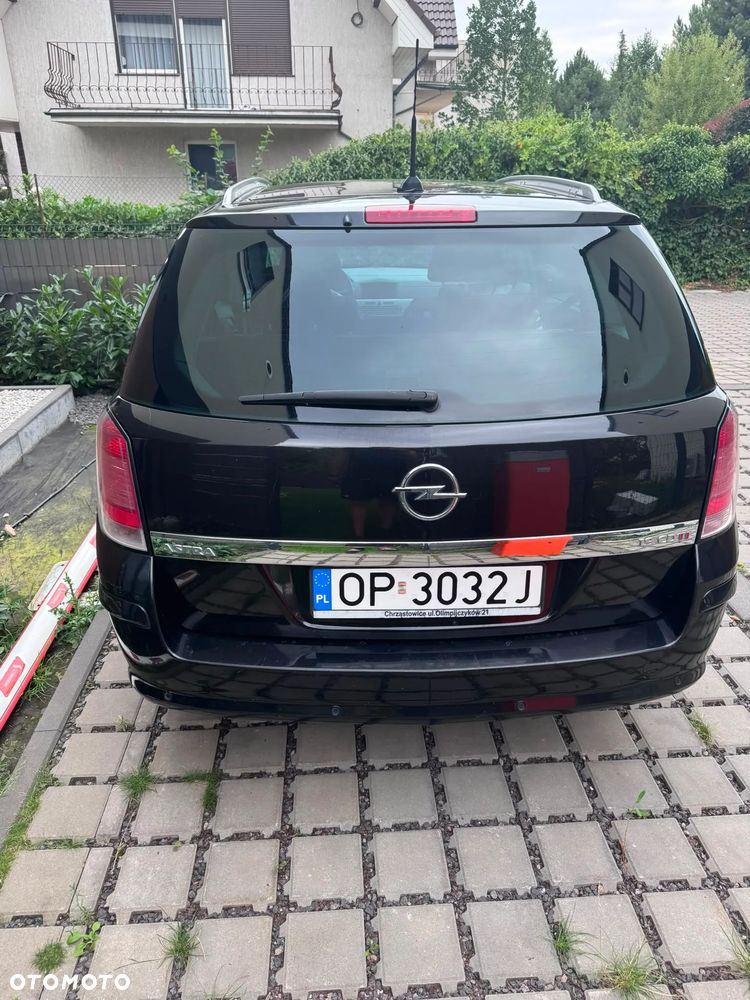 Opel Astra 1.9 CDTI Cosmo - 12