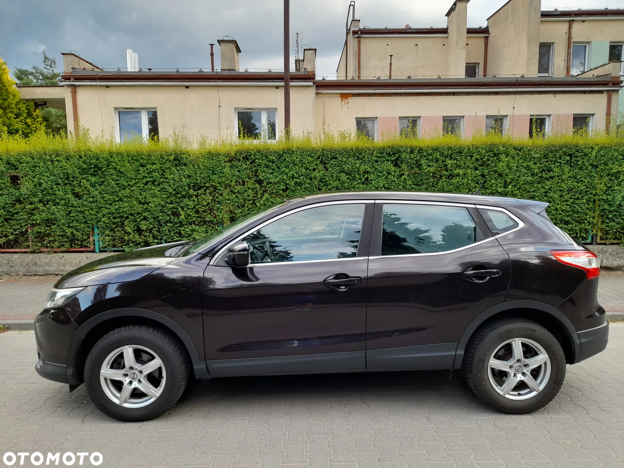 Nissan Qashqai - 2