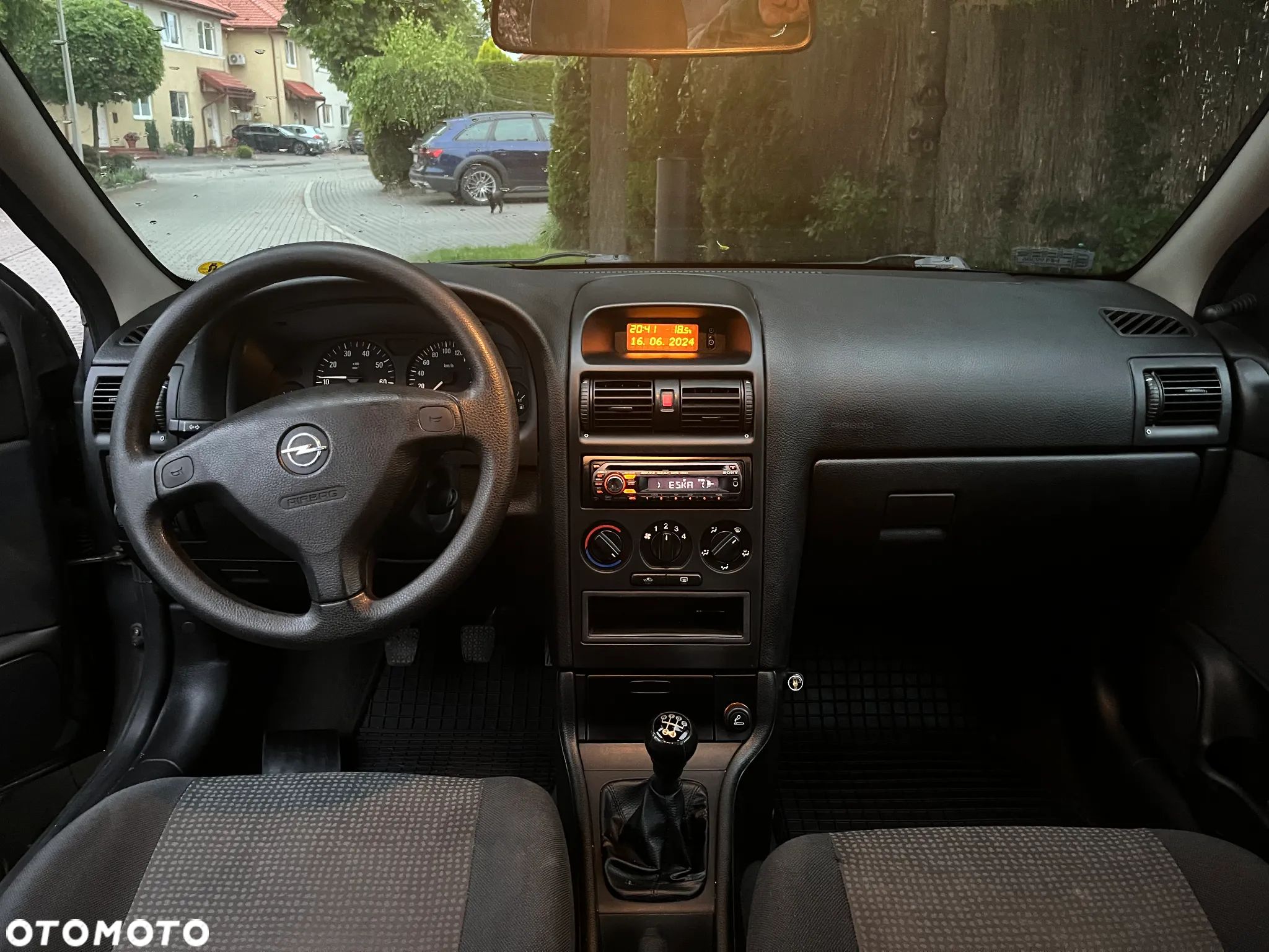 Opel Astra II 1.4 Start - 1