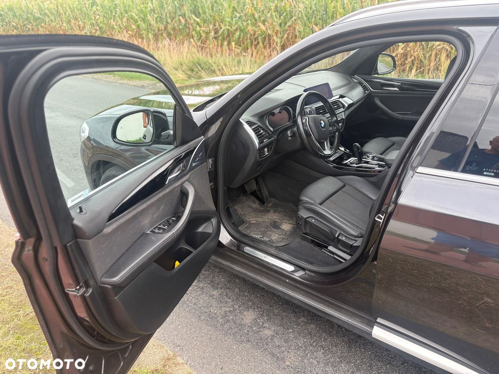 BMW X3 xDrive20i GPF xLine - 10