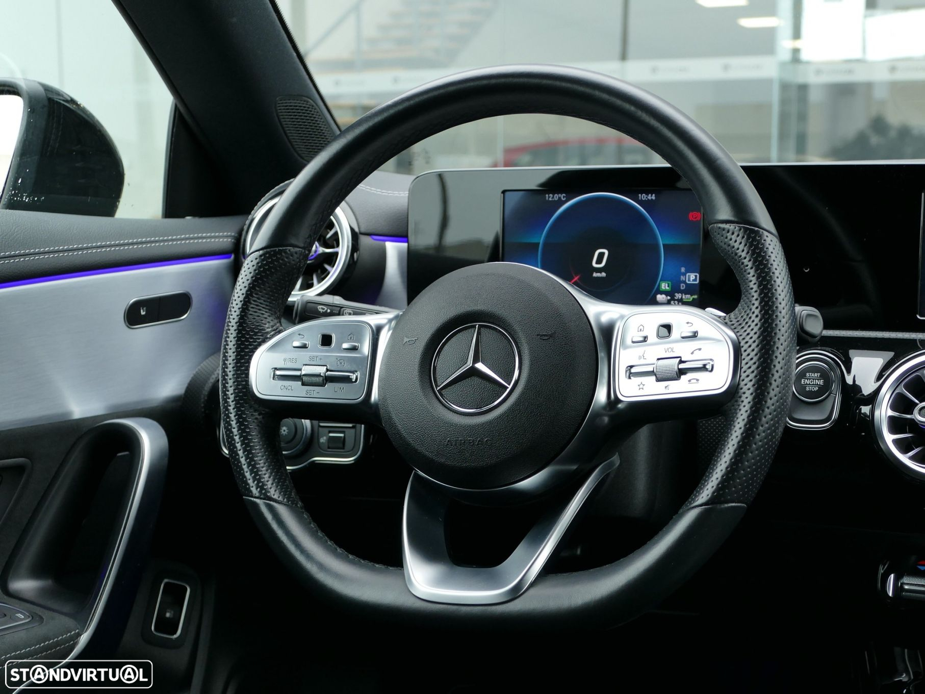 Mercedes-Benz CLA 250 e Shooting Brake AMG Line - 25