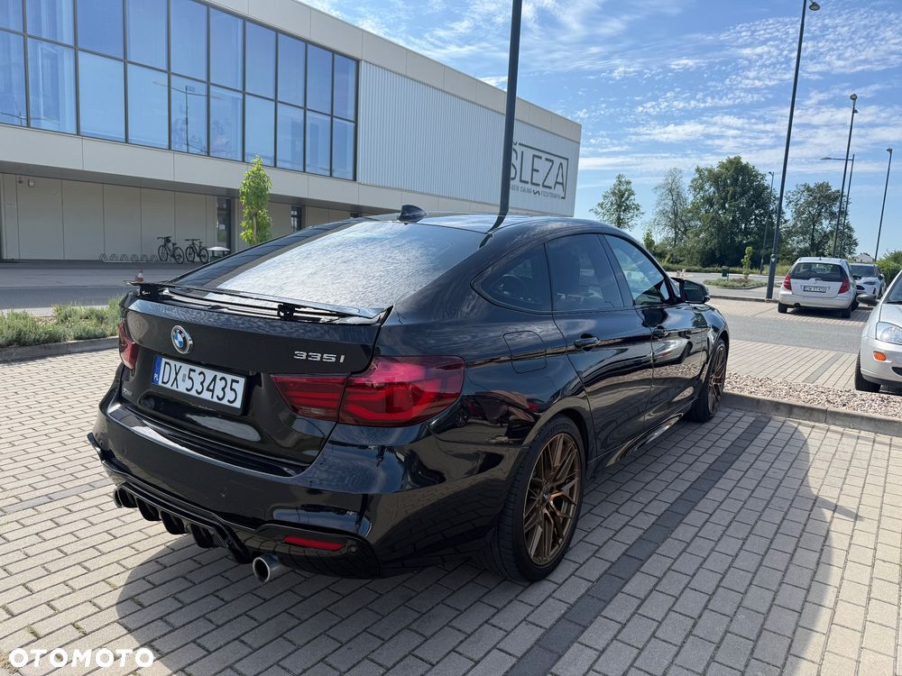 BMW 3GT 335i xDrive M Sport - 5