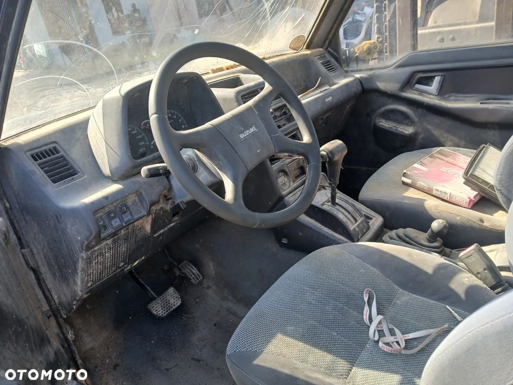 suzuki vitara I maska zderzak lampa grill błotnik drzwi zbiornik paliwa szyba lusterko klamka - 4