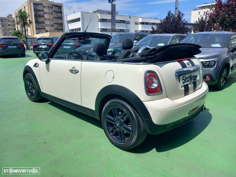 MINI Cabrio Cooper D - 8