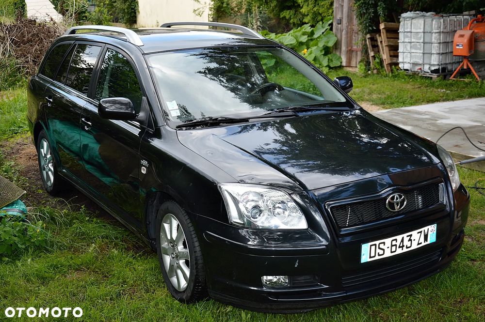 Toyota Avensis 2.2 D-4D Prestige - 3
