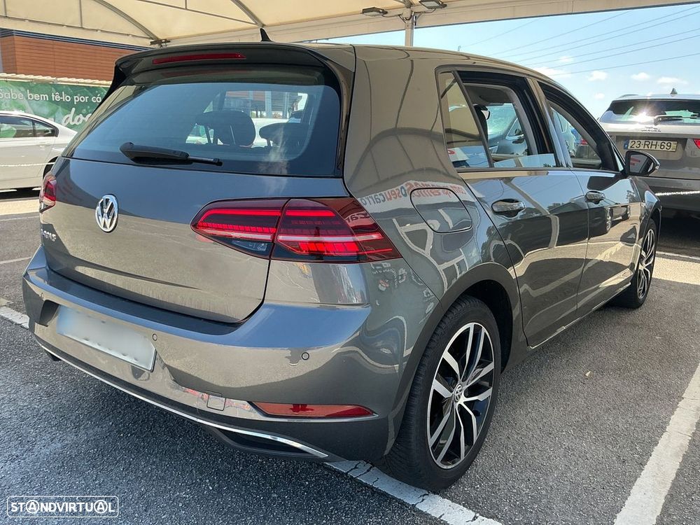 VW Golf - 36