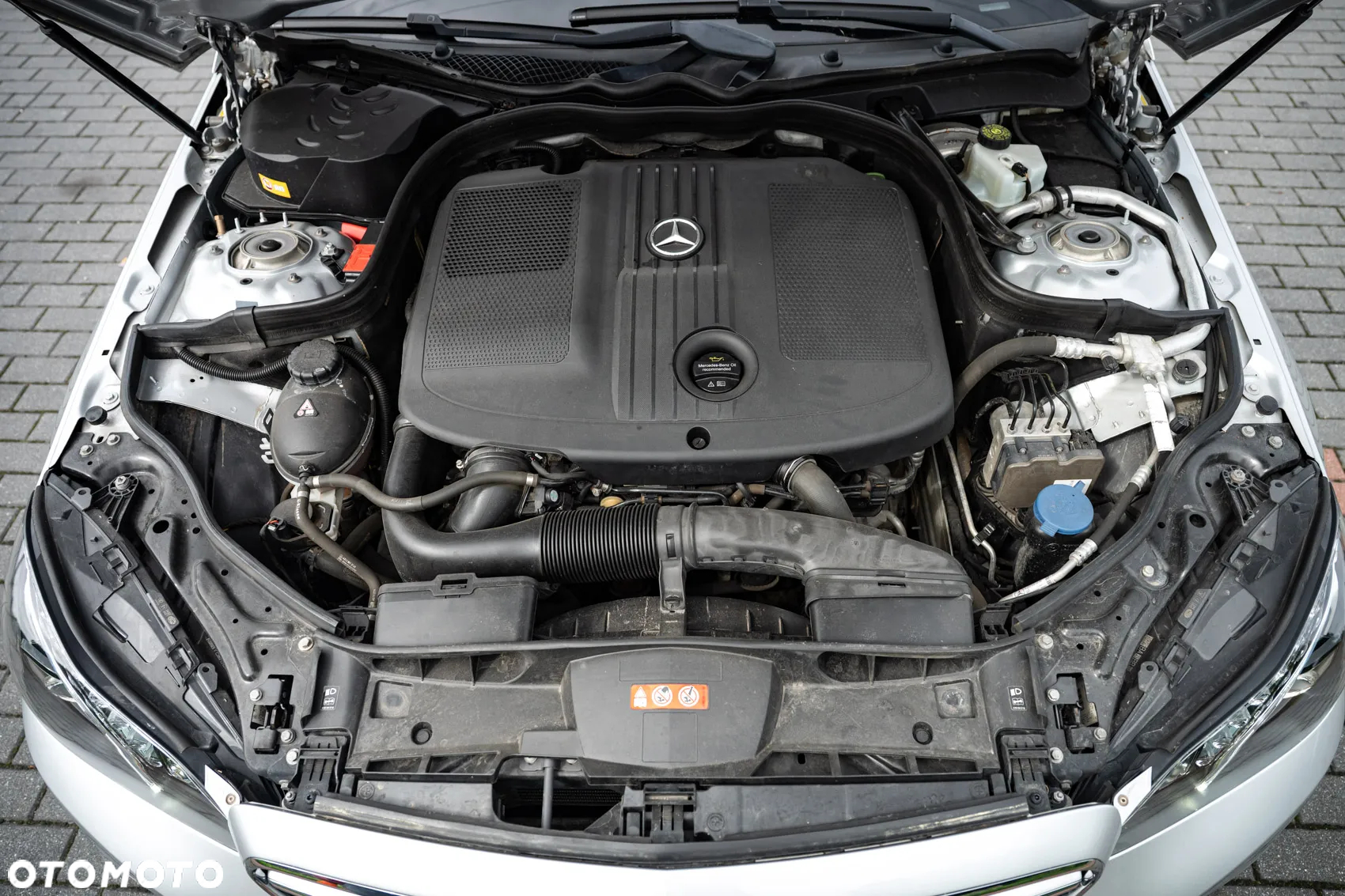 Mercedes-Benz Klasa E 220 BlueTEC 4-Matic Avantgarde - 31
