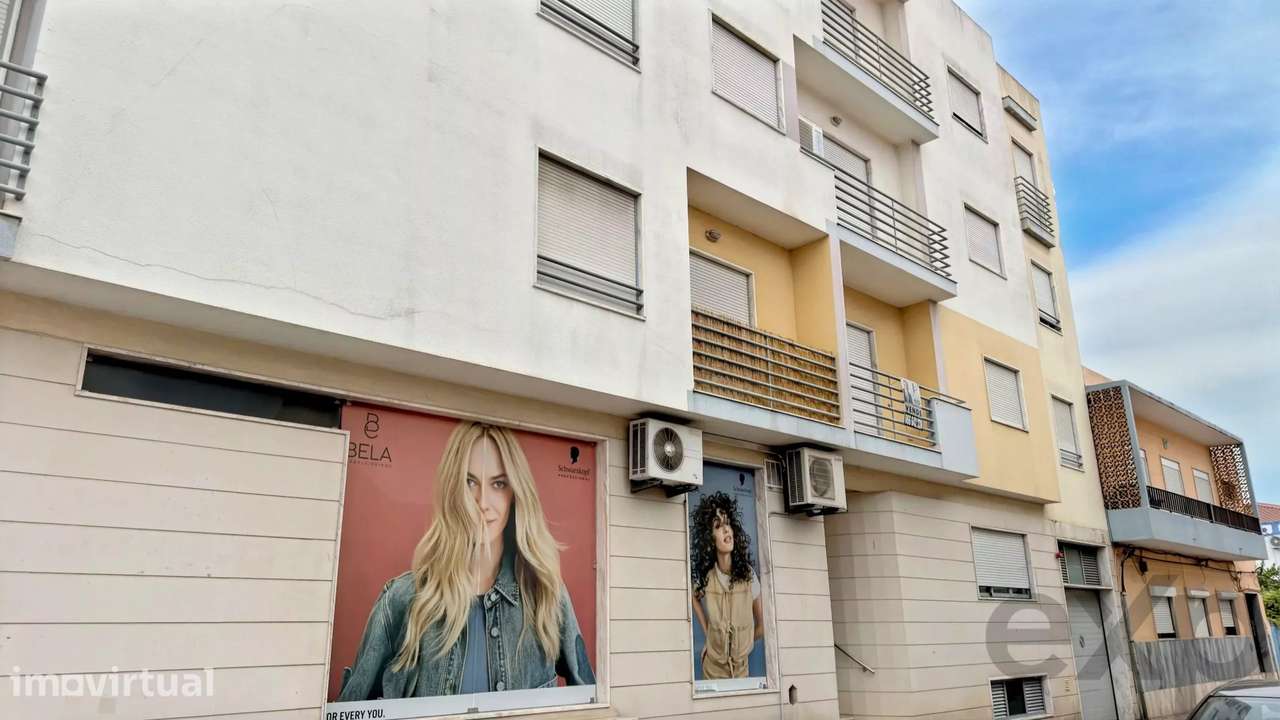 Apartamento T2 Remodelado na Baixa da Banheira – Conforto, Modernidade - Grande imagem: 2/24