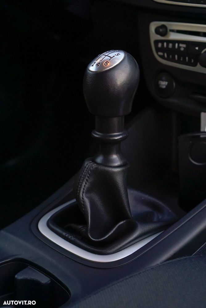 Renault Megane III Coupe 1.4 TCE Dynamique - 38