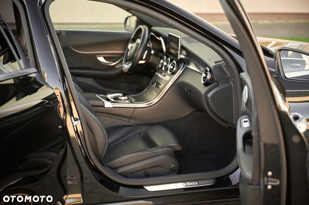 Mercedes-Benz Klasa C 220 d 9G-TRONIC - 21