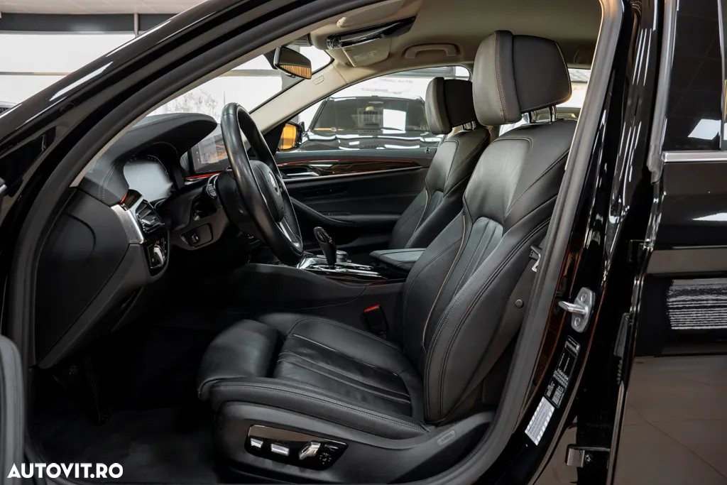 BMW Seria 5 520i Touring Aut. Luxury Line - 28