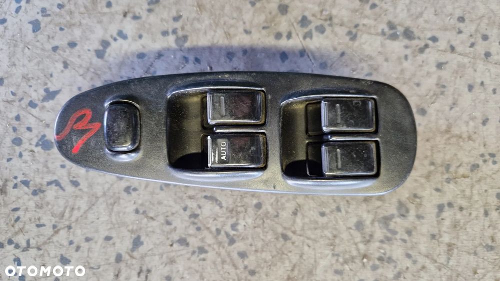KIA SHUMA II PRZEŁĄCZNIK SZYB 473491-1000 - 1