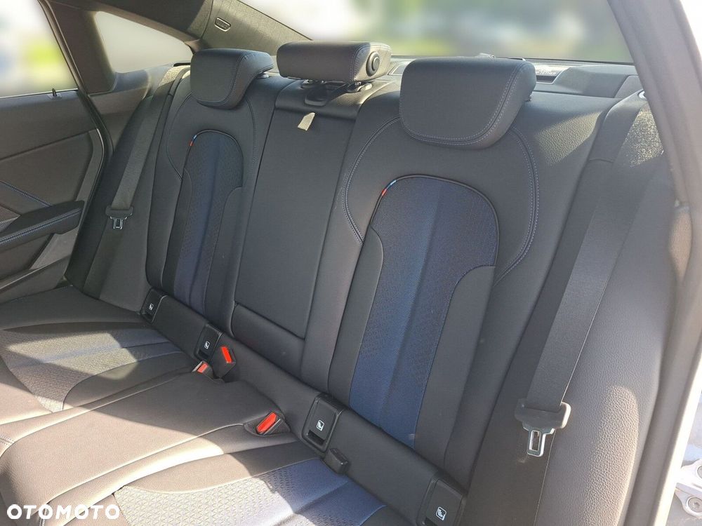 BMW Seria 2 218i M Sport - 16