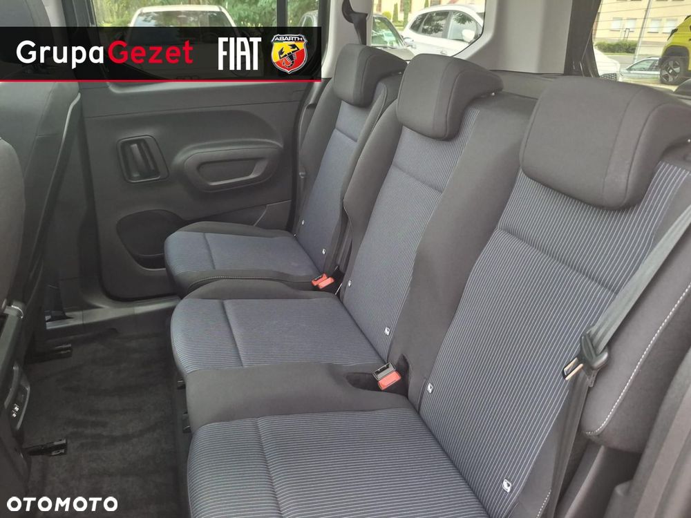 Fiat Qubo - 11