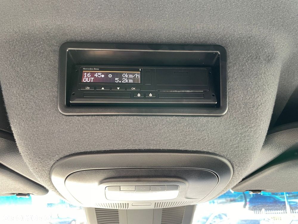 Mercedes-Benz Sprinter 319 CDI Reflektory LED Hak Tachograf - 16