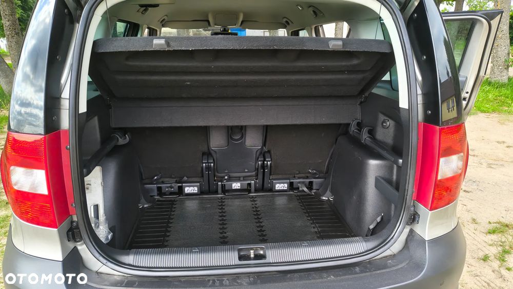 Skoda Yeti 2.0 TDI Ambition Green tec PLUS EDITION - 16