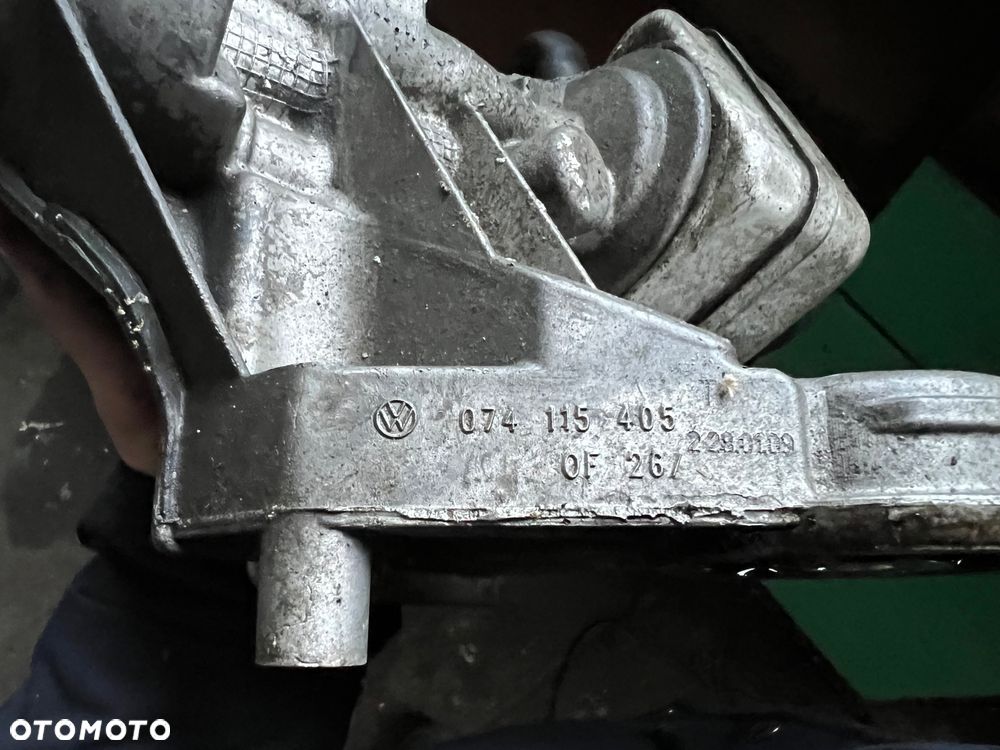 Vw Crafter Volkswagen silnik na części blok silnika wtryski głowica BJL BJM BJA BJK BJL POMPA WTRYSKOWA POMPA OLEJU PODSTAWA FILTRA OLEJU ODMA LISTWA WTRYSKOWA WAL WAŁ WALKI PANEWKI 076130 SB5cdk3 / 0445010125 074115109c 074115405 / 076103593a / 057130764F /076103373D / 076103021 /8F06 AL611  silnik cały na części - 28
