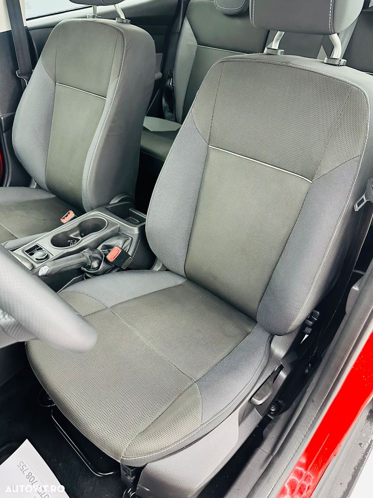 Ford Focus 1.6 TDCI DPF Trend - 14