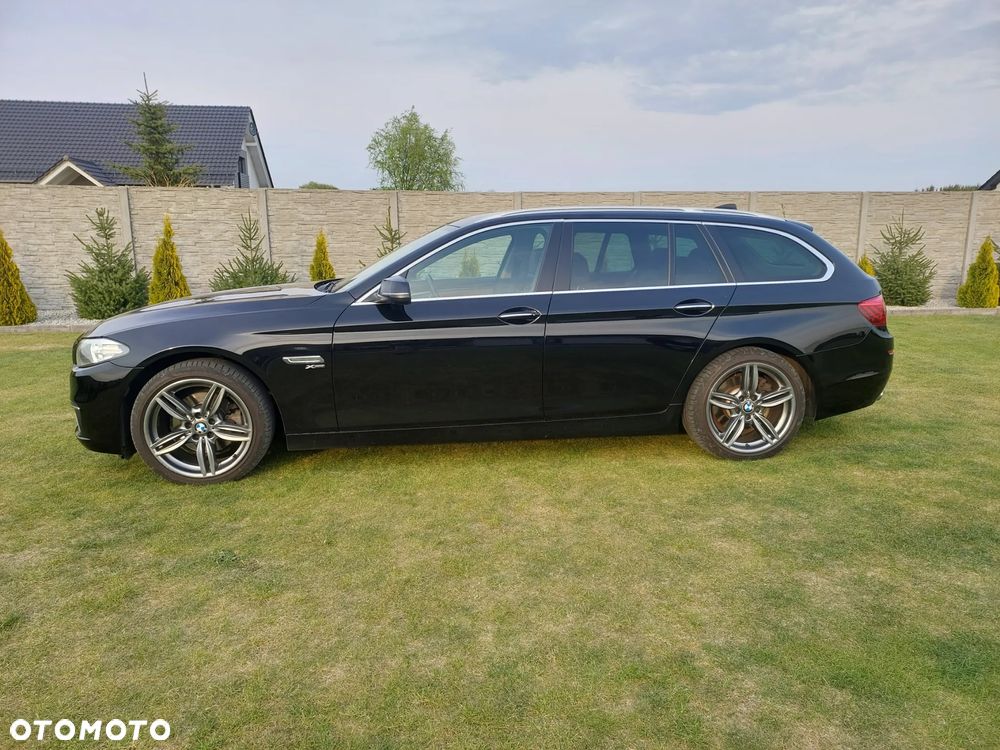 BMW Seria 5 520d xDrive Luxury Line - 3