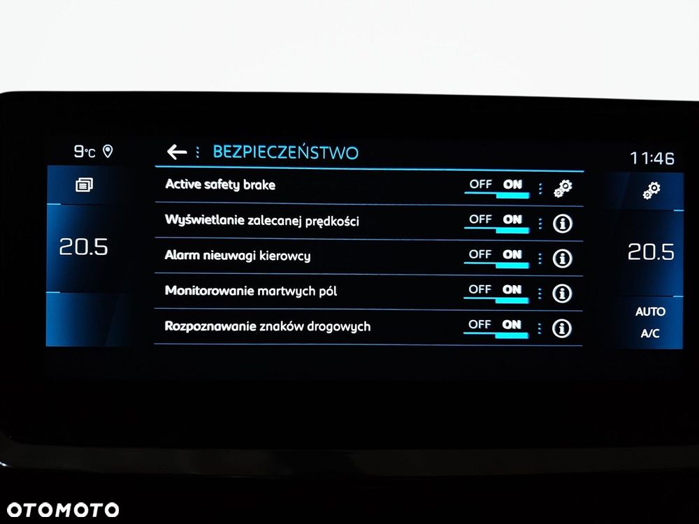 Peugeot 2008 1.2 PureTech GT S&S EAT8 - 23