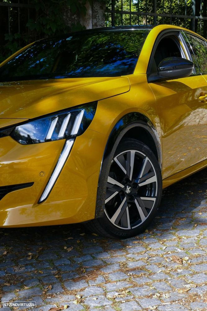 Peugeot 208 1.2 PureTech GT Line EAT8 - 5