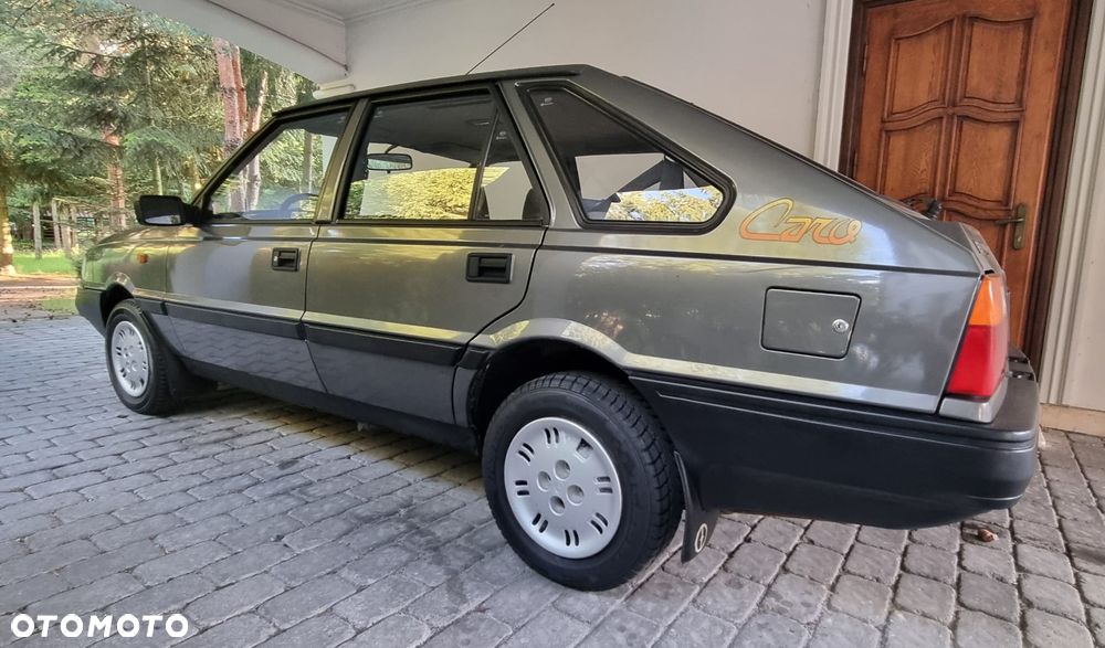 Polonez Caro - 5