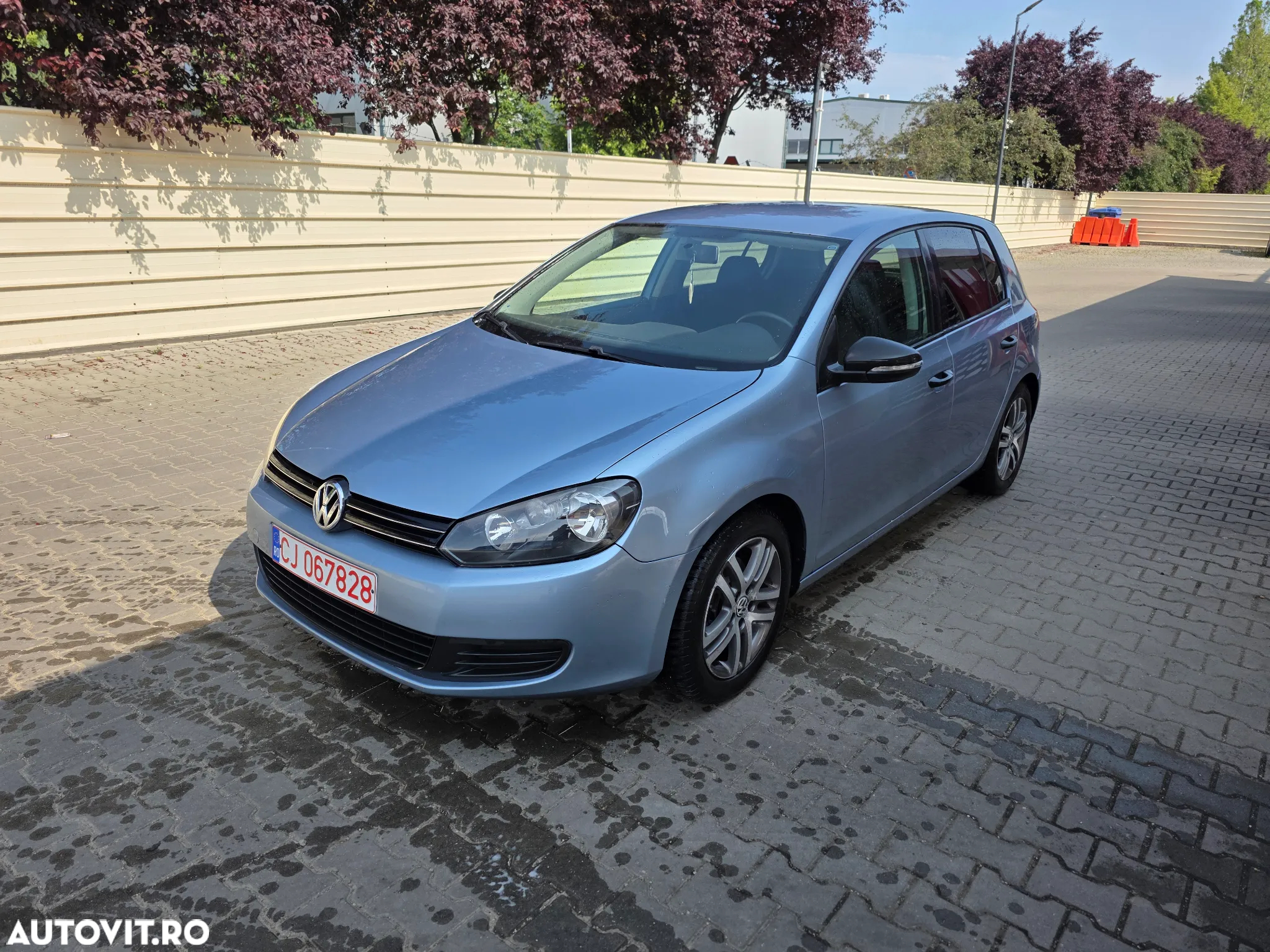 Volkswagen Golf 2.0 TDI DPF Comfortline - 5