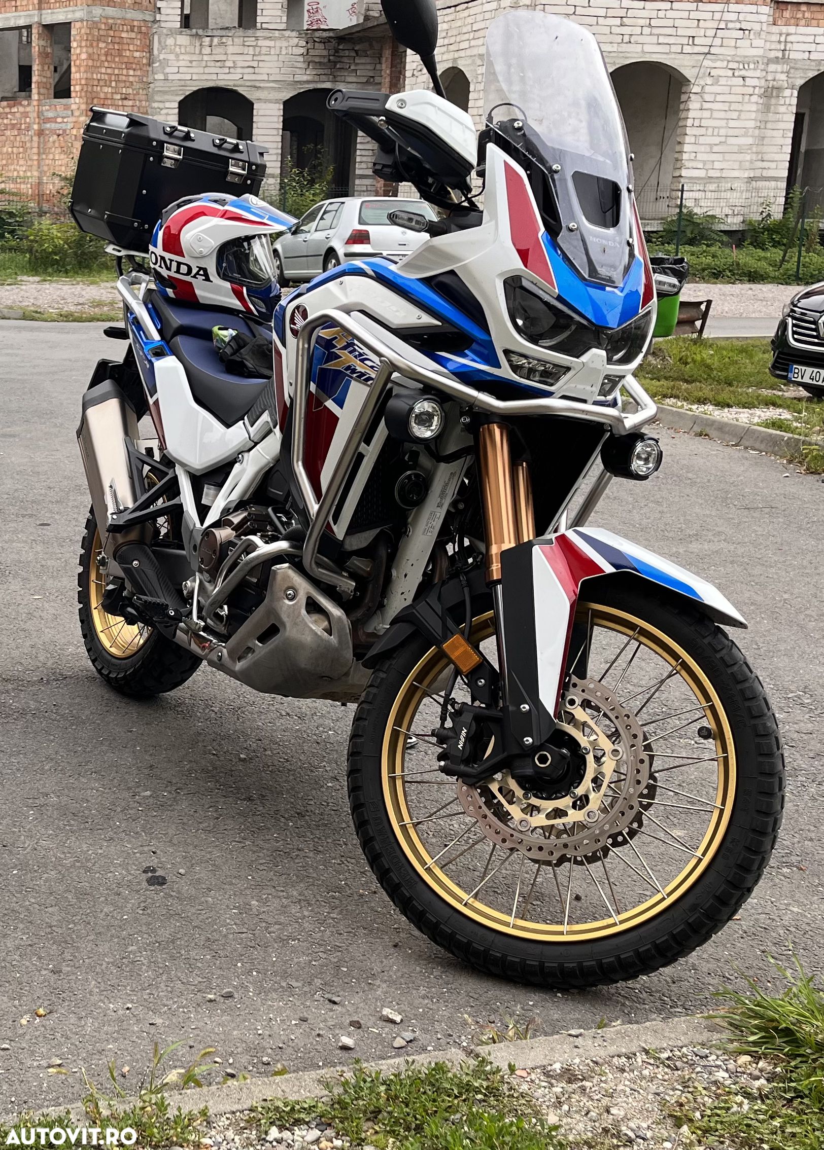 Honda Africa Twin - 1