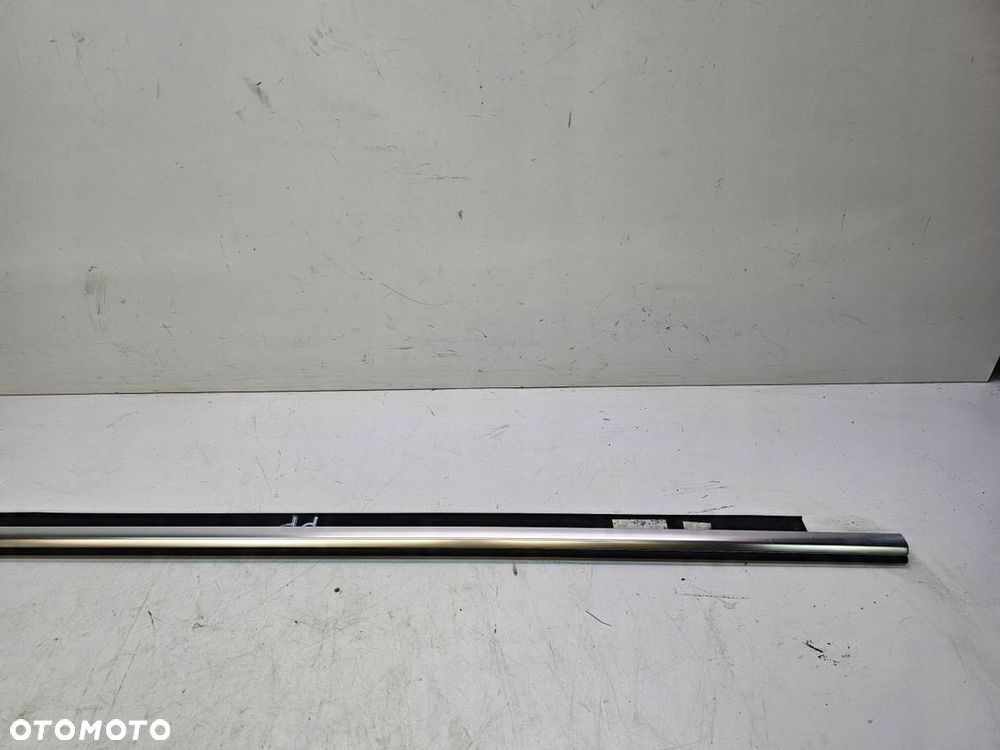 LISTWA CHROM DRZWI AUDI A3 8V CABRIO PRAWY PRZÓD 8V7837284 - 3