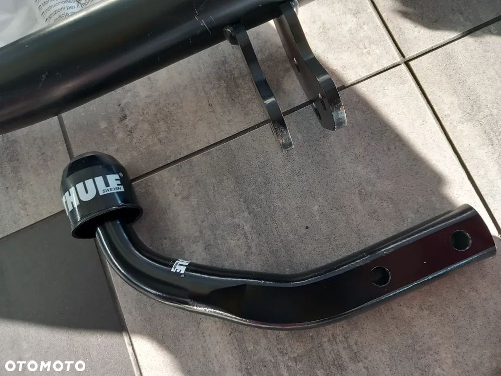 Hak Holowniczy Zamocowany Na Stałe Thule Do Ford Focus Wagon 2005- 4481 - 5
