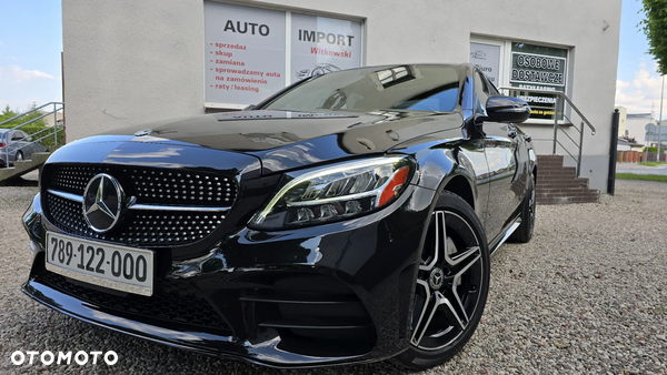 Mercedes-Benz Klasa C 300 7G-TRONIC AMG Line