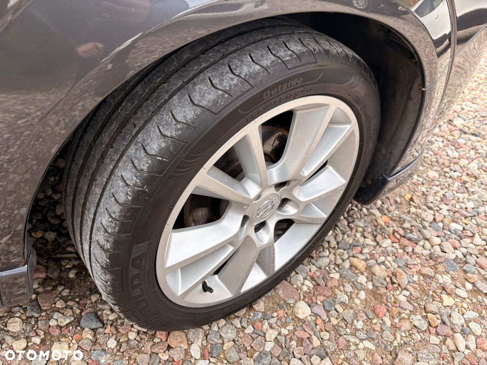 Opel Zafira 1.8 Sport - 12