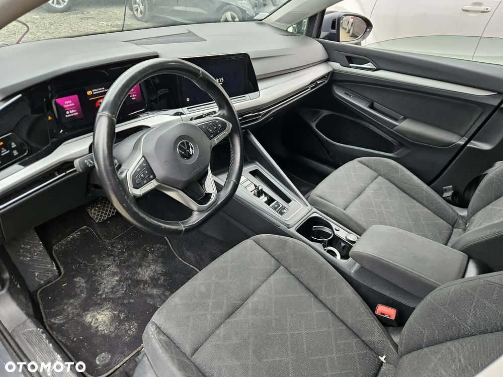 Volkswagen Golf 1.0 eTSI OPF DSG Life - 5