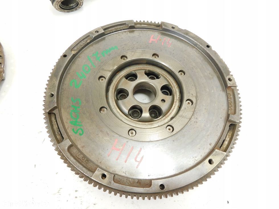 Koło dwumasowe sprzęgło 2.0 TDI 16V Audi A3 VW Passat B6 Touran Octavia II - 3