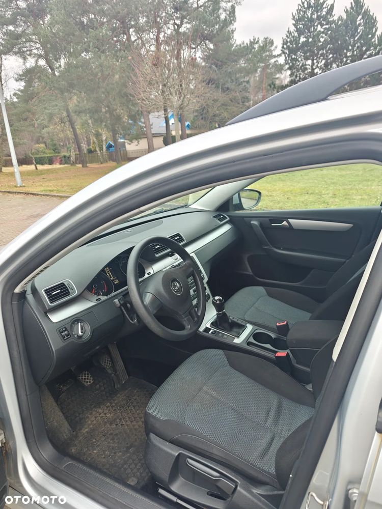 Volkswagen Passat 1.6 TDI BlueMotion Technology Trendline - 5