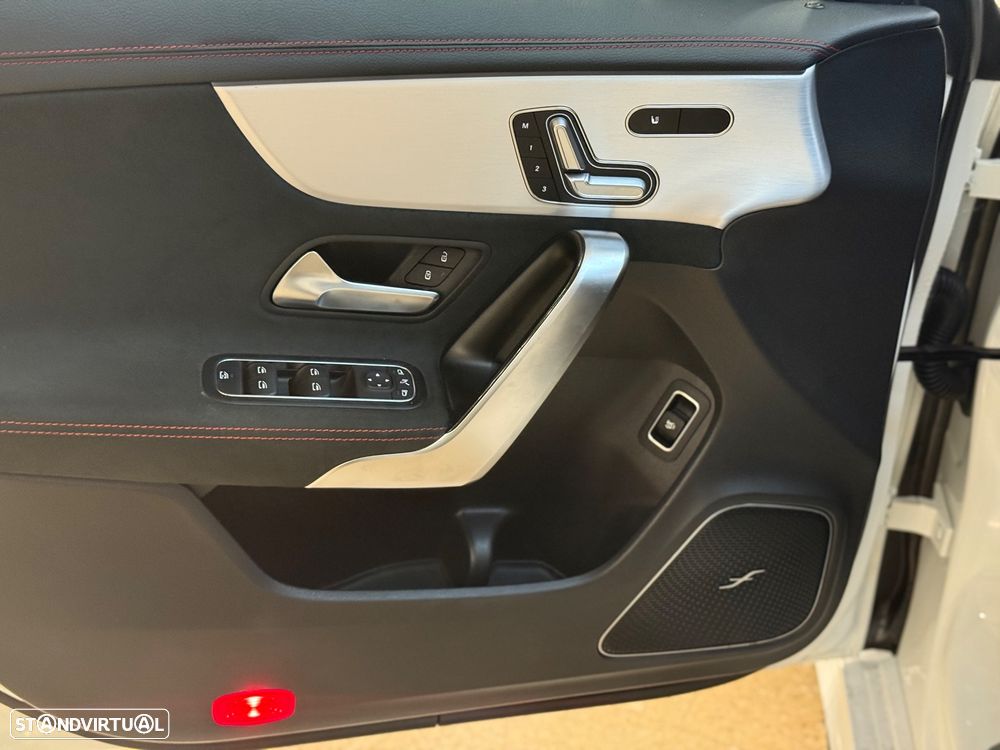 Mercedes-Benz CLA 200 d 8G-DCT AMG Line - 5