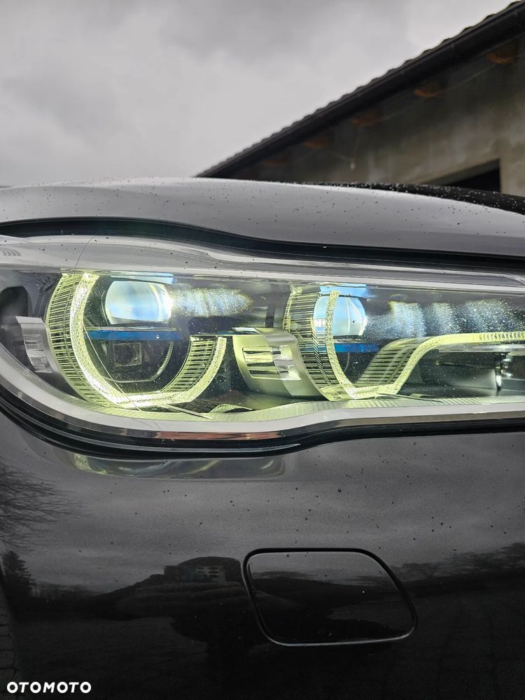BMW Seria 7 750d xDrive - 11