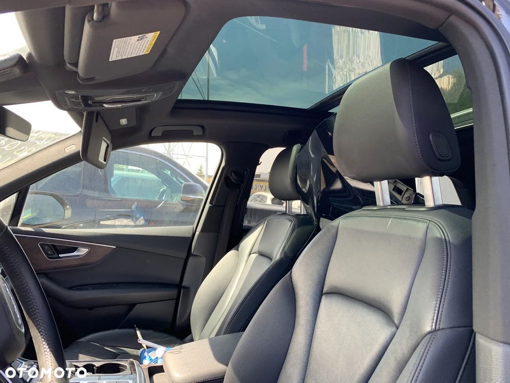 Audi Q7 - 16