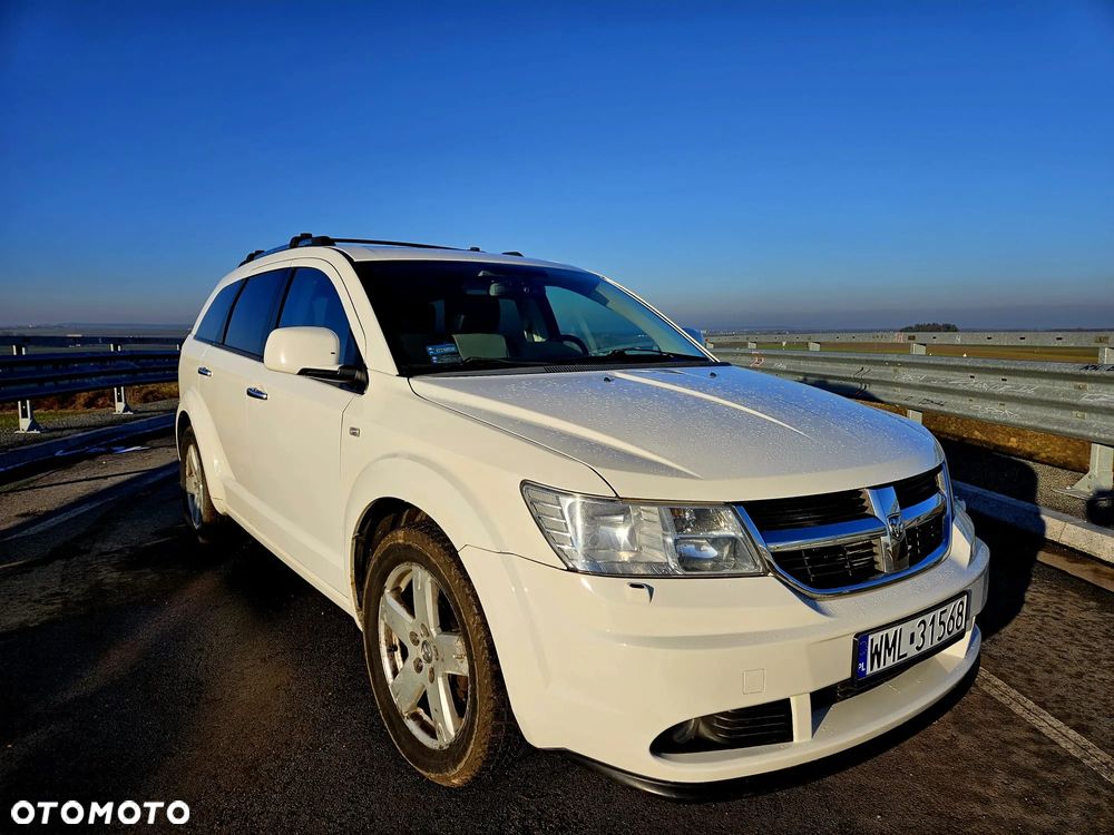 Dodge Journey - 1