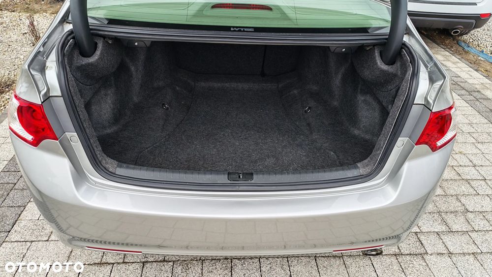 Honda Accord 2.0 Automatik Elegance Advantage - 40