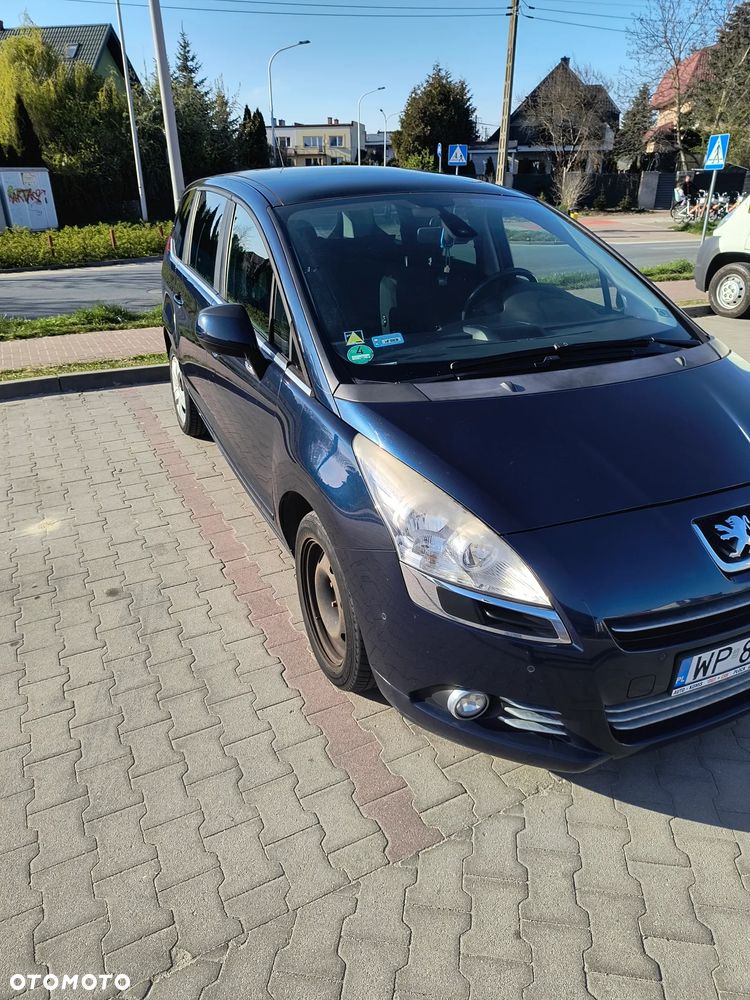 Peugeot 5008 1.6 HDi Premium - 9