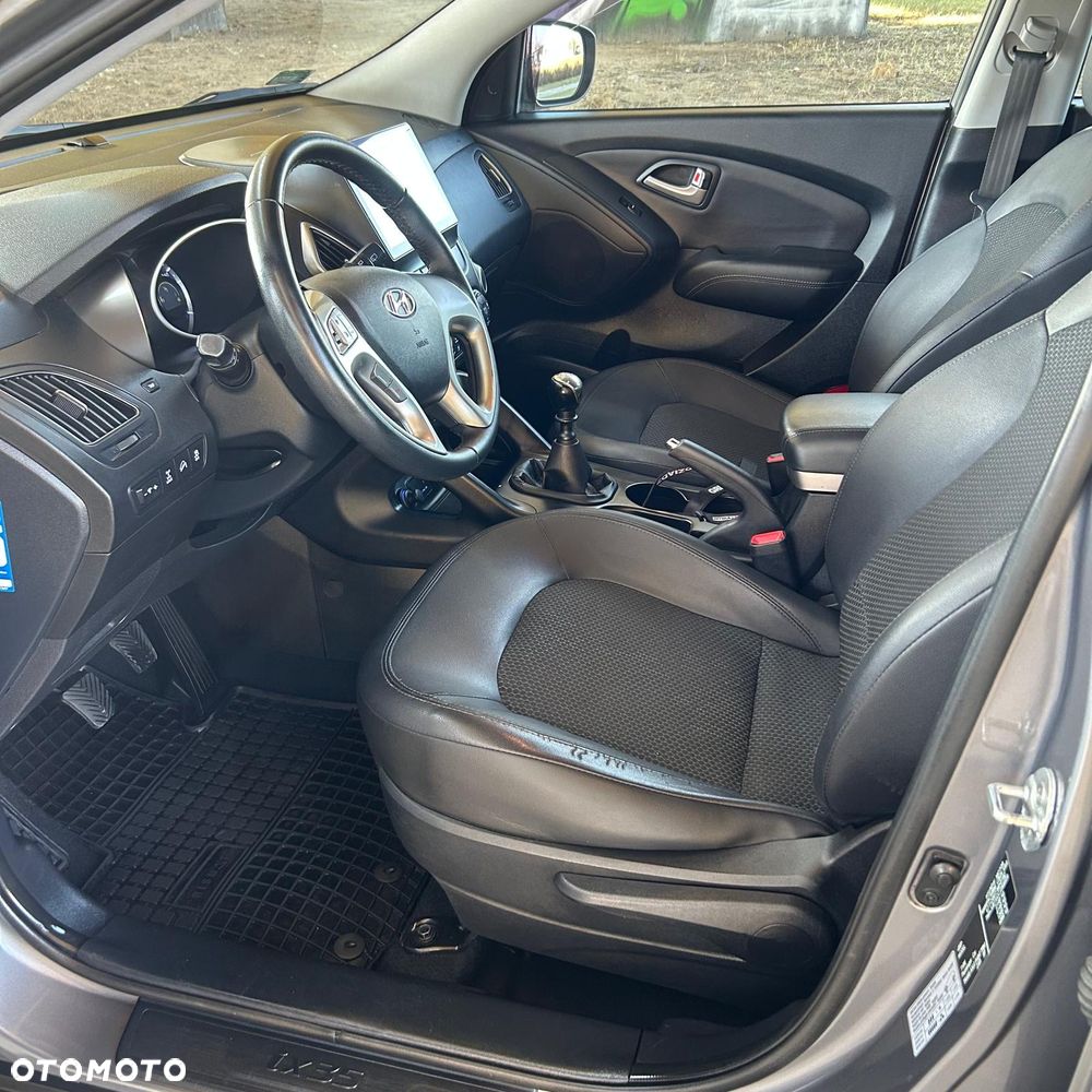 Hyundai ix35 2.0 CRDi 4WD Premium - 24