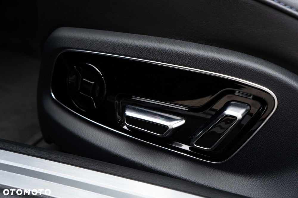 Audi A8 - 15