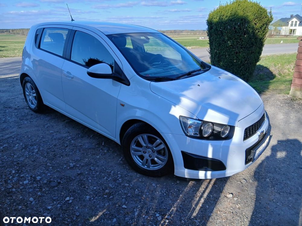 Chevrolet Aveo 1.4 16V LT - 7