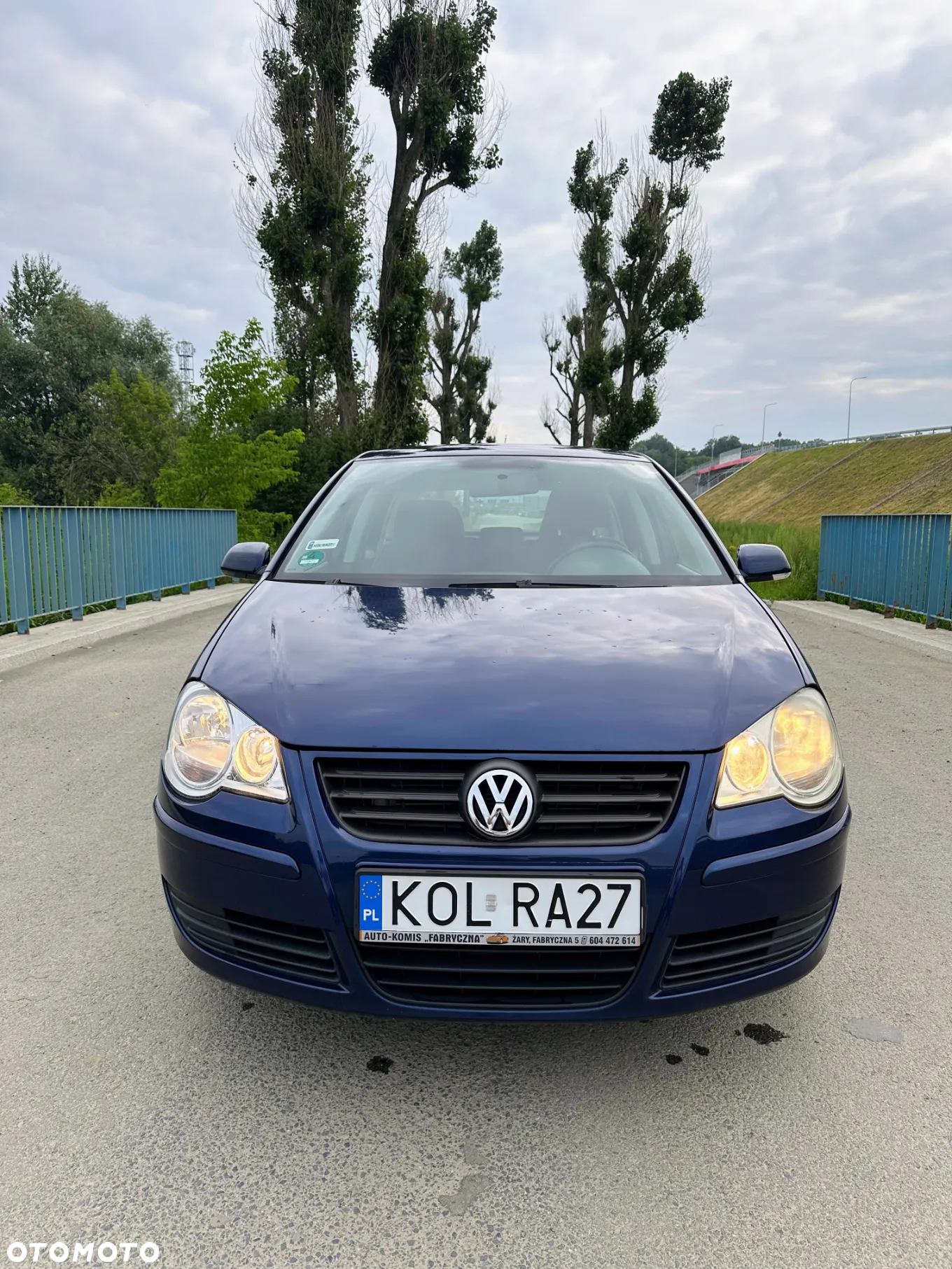 Volkswagen Polo 1.4 16V Comfortline - 2