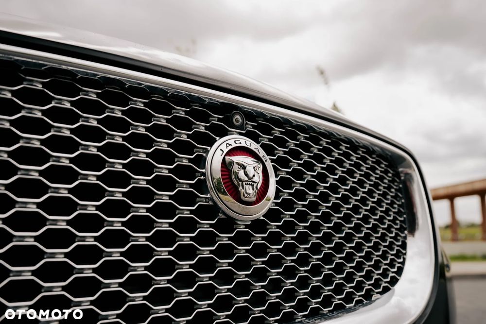 Jaguar XJ 3.0 T LWB AWD Portfolio - 39