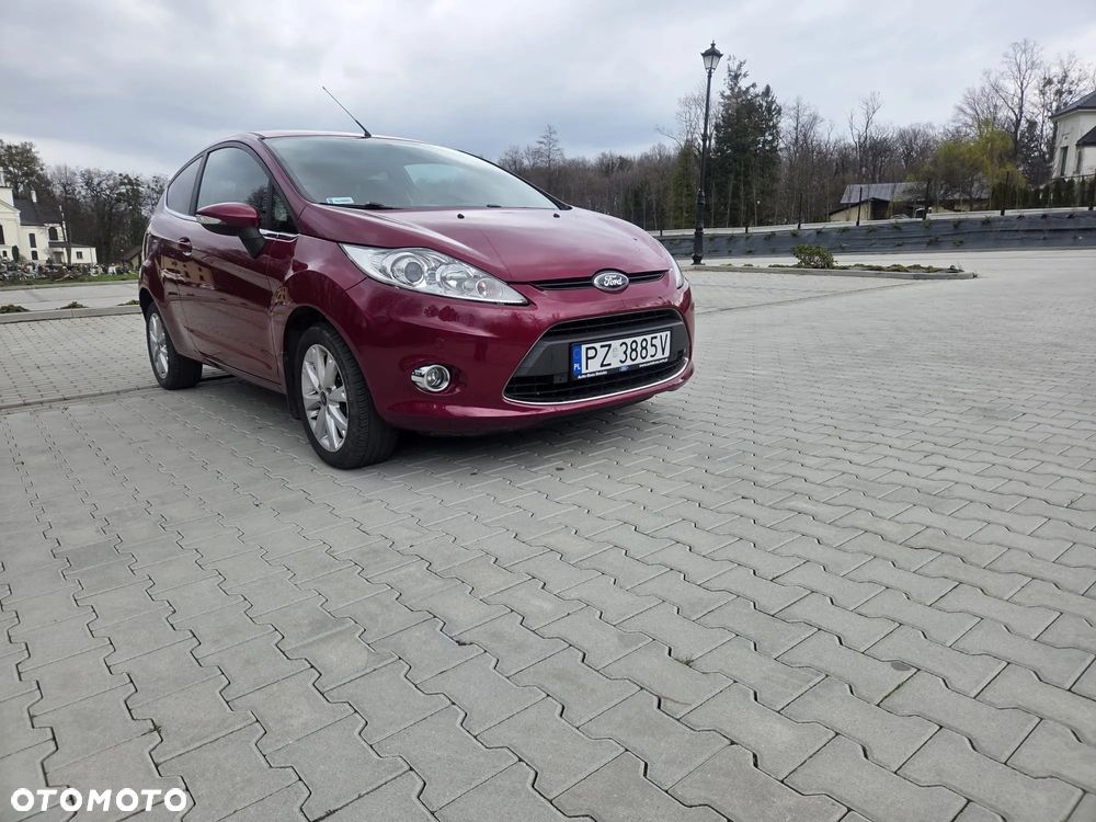Ford Fiesta - 10